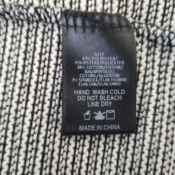 Sunday in Brooklyn Long Sleeve Striped Knit Open Cardigan Black/White Size S - Picture 7 of 12